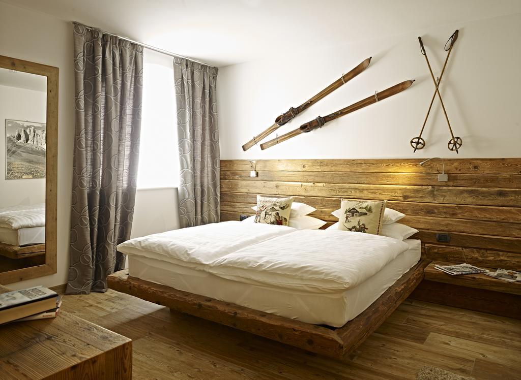 Ciasa Mancin Suite-Apartments Moena Habitación foto